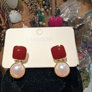 Fashion Jewelry Ruby Red and Gold Pearl Earrings
